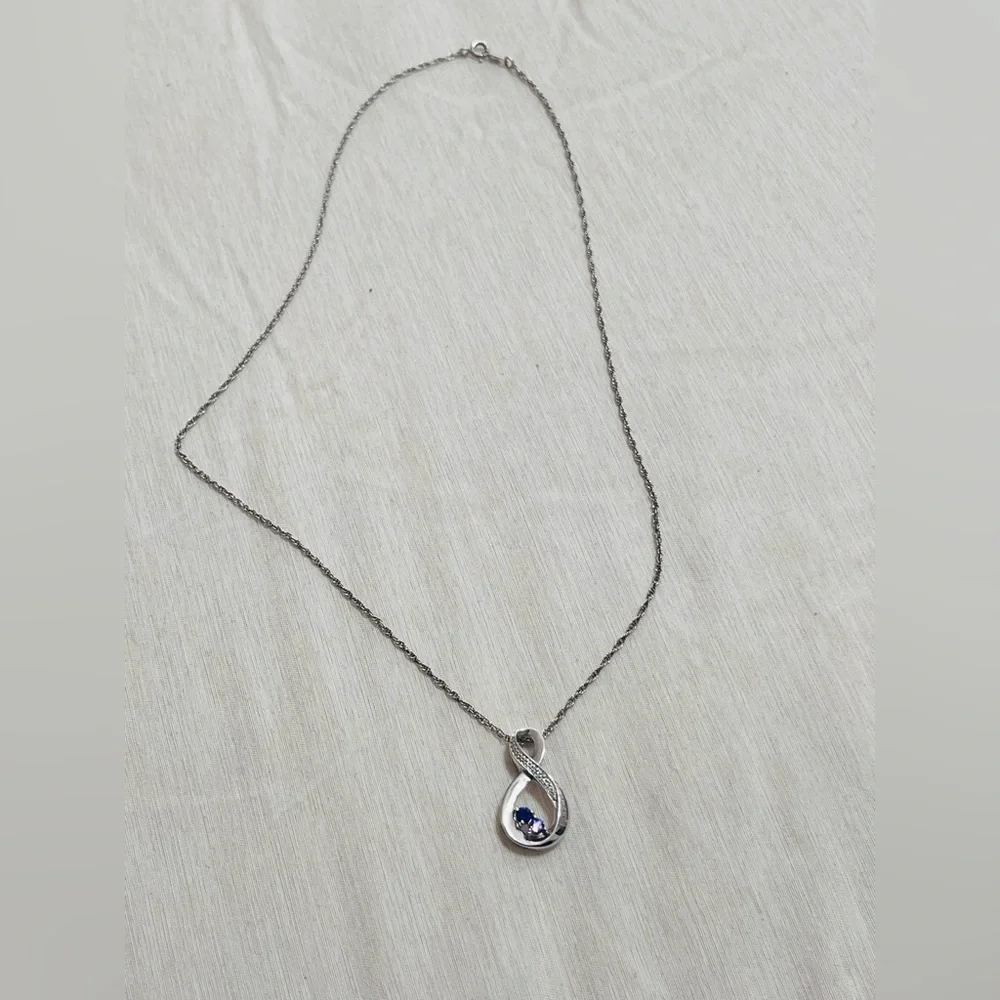 Infinity couples birthstone necklace - Picture 5 of 9
